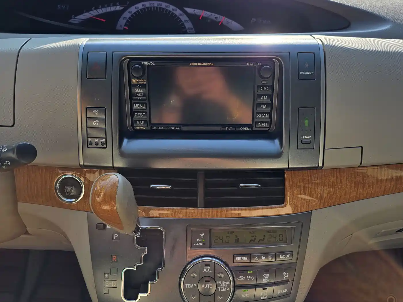 Toyota Previa 2010 2006 Model 2.4L 7-Seater Luxury Edition