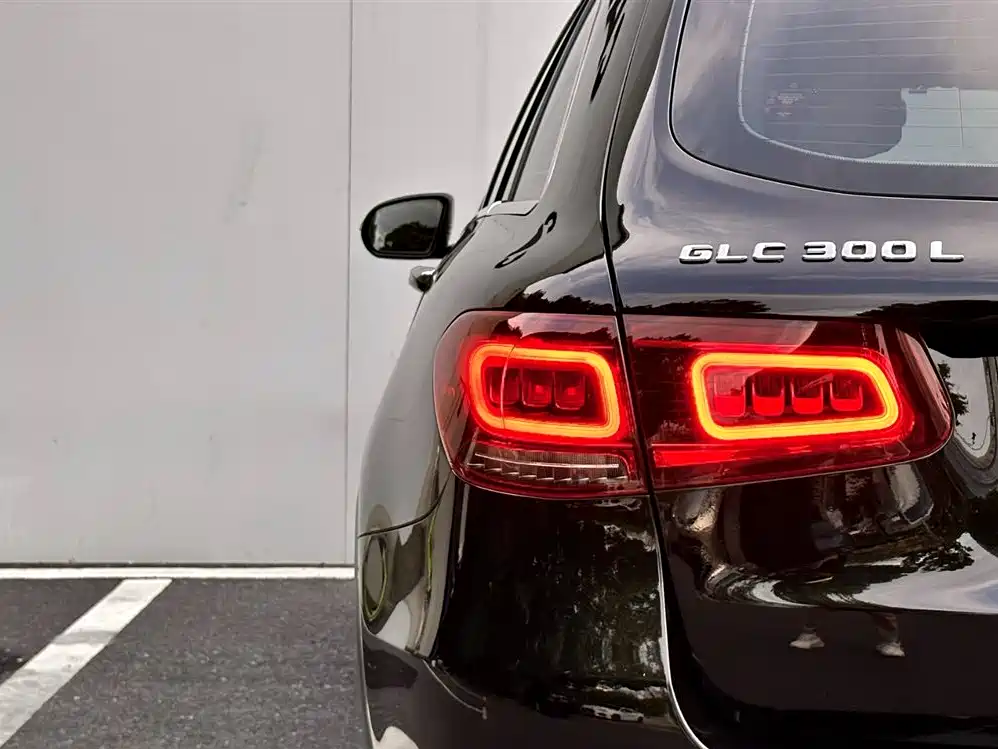 Mercedes-Benz GLC 2021 GLC 300 L 4MATIC Sporty фото 15