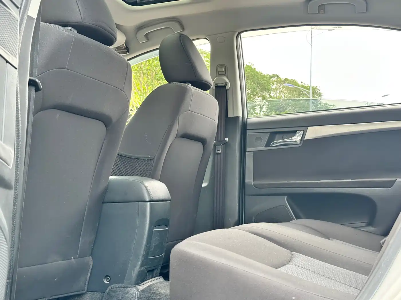 Roewe 350 2016 2015 Model 1.5L Automatic Luxury Sunroof Edition