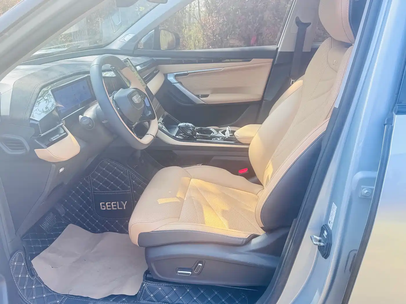 GEELY AUTOMOBILE BOYUE L