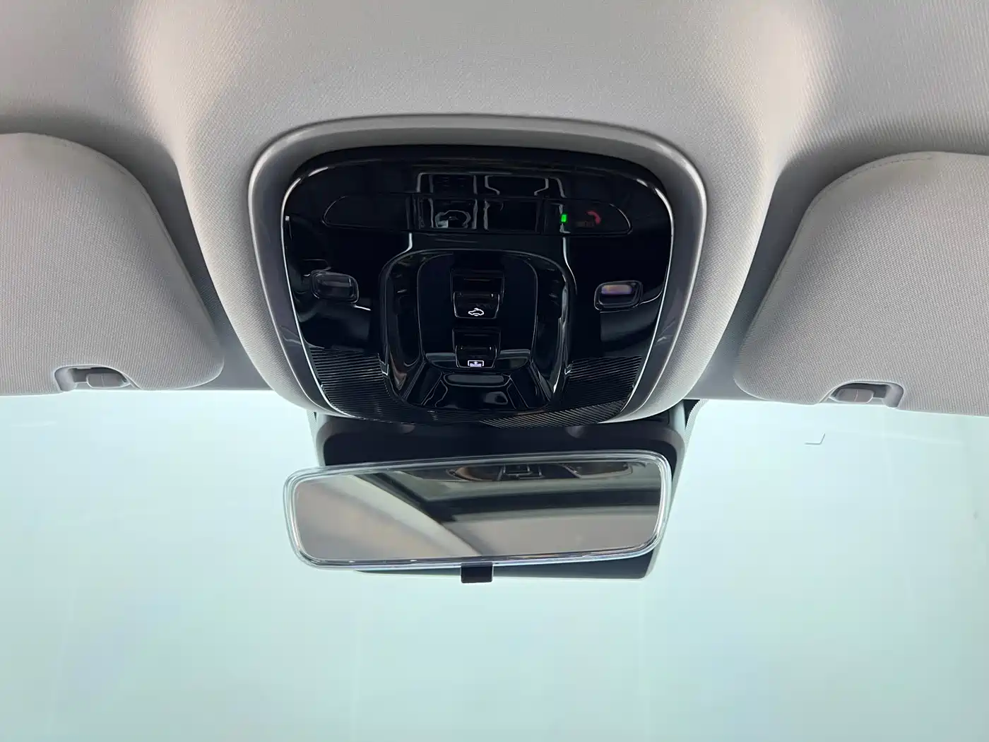 Chery Fengyun Fengyun T9 2024 2024 Model 120 Long Range Flagship 7-seater (NMC)