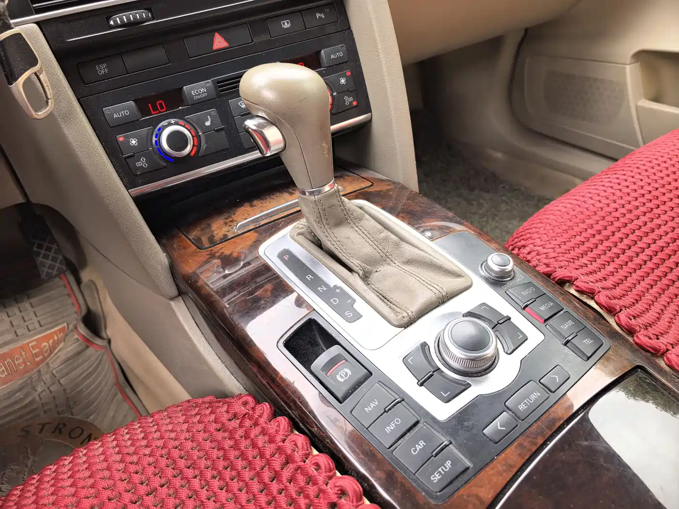 Audi A6L 2009 2.4L Comfort фото 13