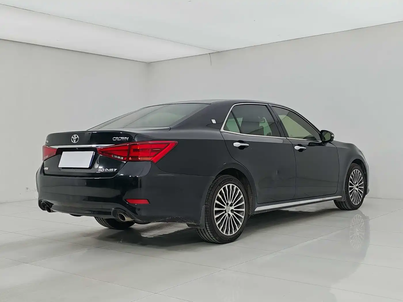 Toyota Crown 2018 2.0T Sport Edition фото 3