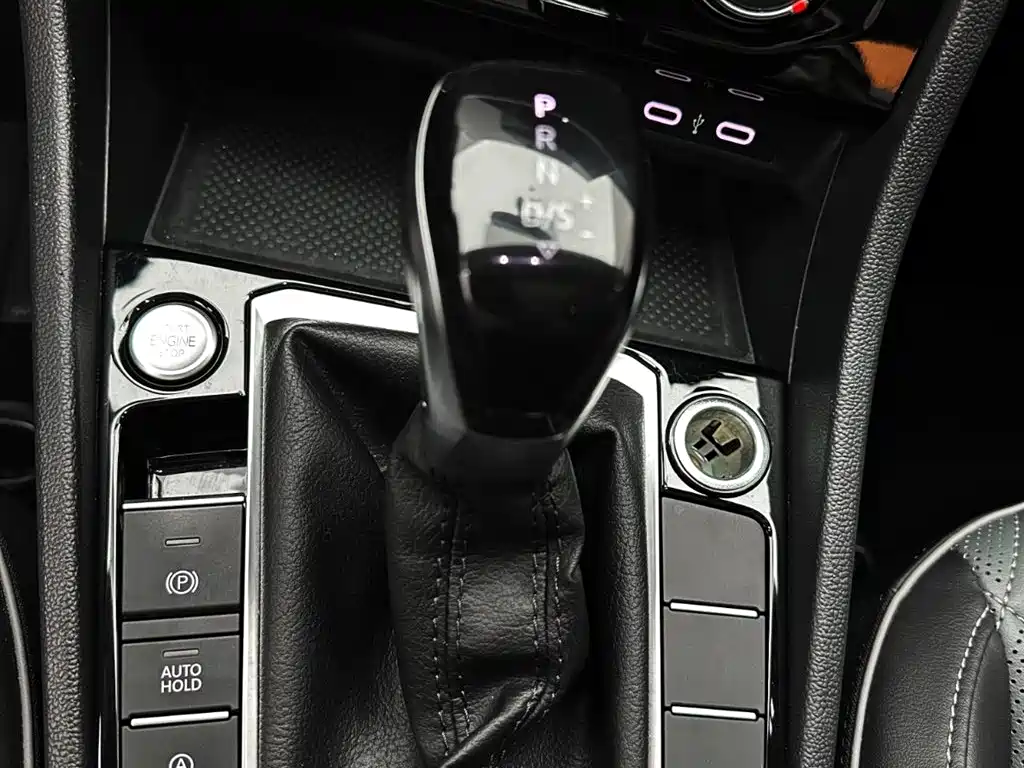 Volkswagen Sagitar 2023 280TSI DSG Beyond Lite фото 13