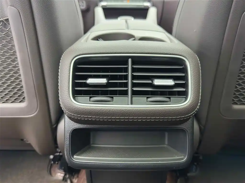 Mercedes-Benz GLE 2023 GLE 450 4MATIC Fashion фото 13
