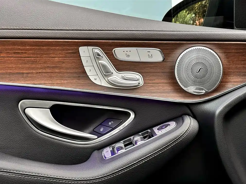 Mercedes-Benz GLC 2021 GLC 300 L 4MATIC Sporty фото 21