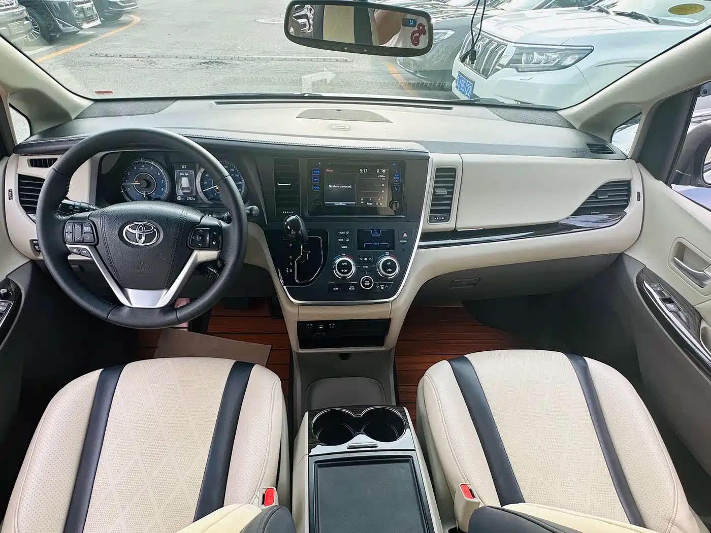 Toyota Sienna 2015 3.5L 2WD L фото 20