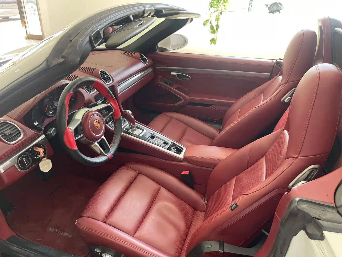 Porsche 718 2022 Boxster 2.0T фото 7