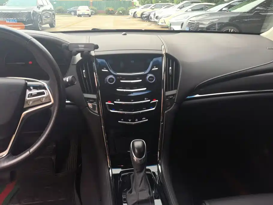 Фото 13 - Cadillac ATS-L