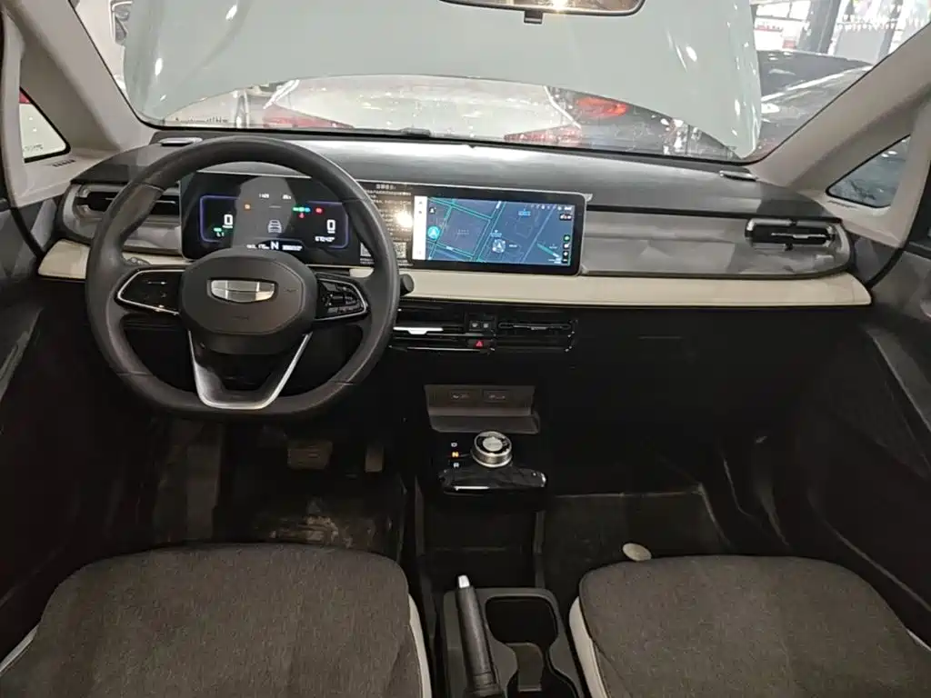 Geely Geometry E Firefly 2024 2024 301km Soaring Dragon Edition