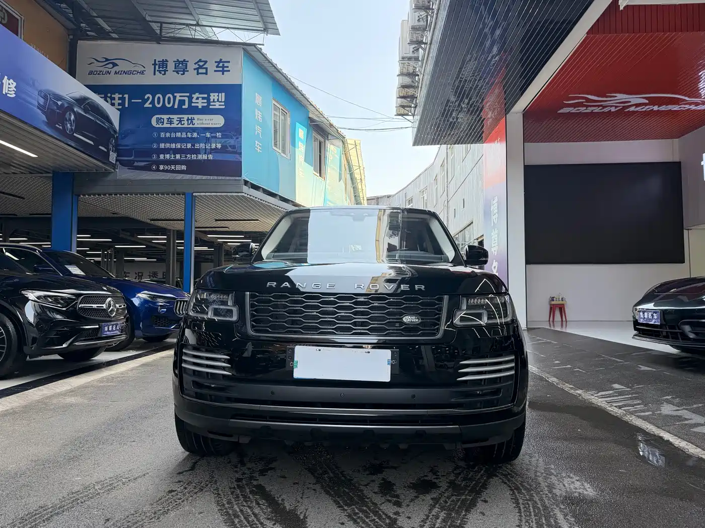 Land Rover Range Rover 2019 3.0 SCV6 Heritage Edition фото 2