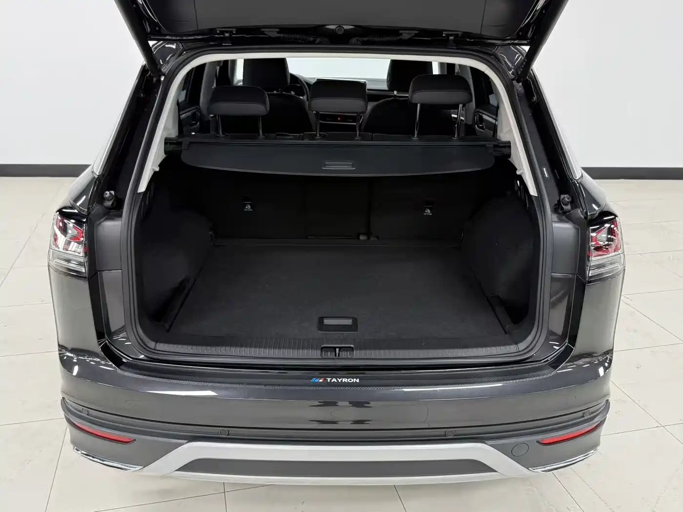 Volkswagen Tayron 2023 280TSI 2WD Luxury Plus Advanced Edition фото 7