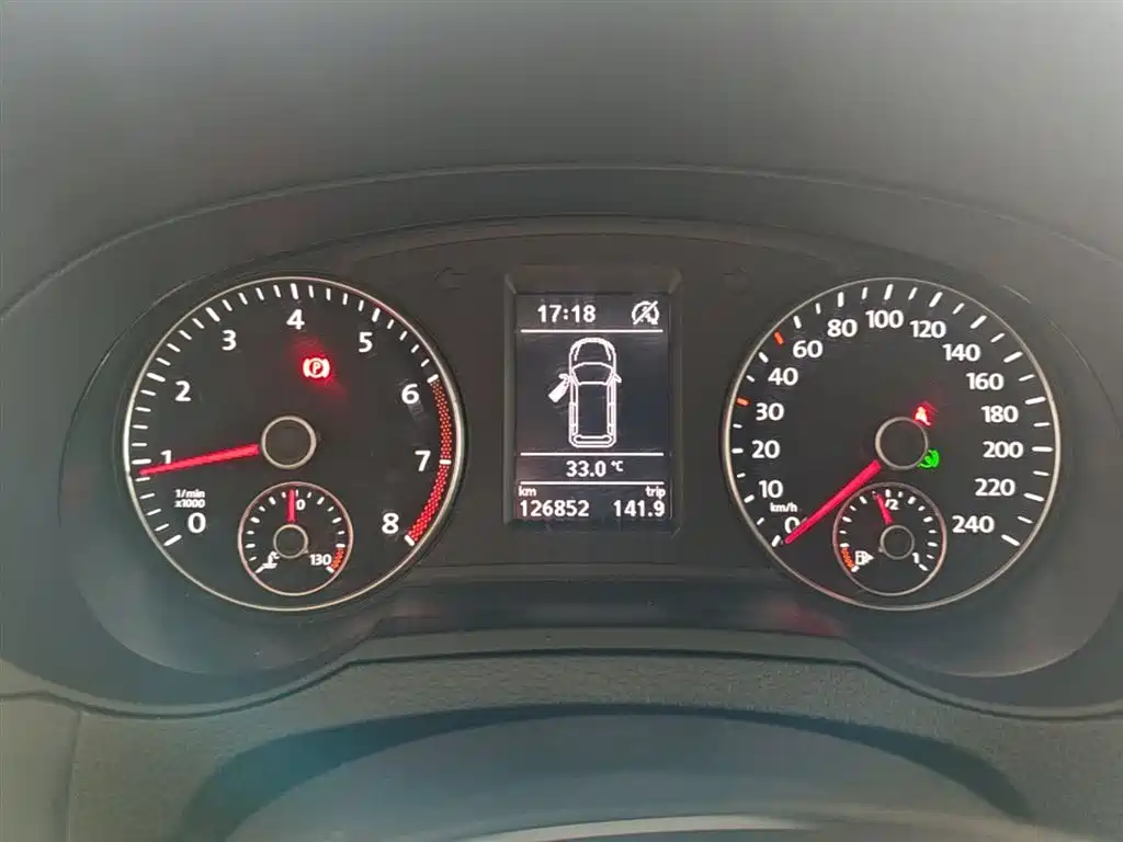 Volkswagen Sharan 2017 380TSI Comfort 6-Seater фото 12