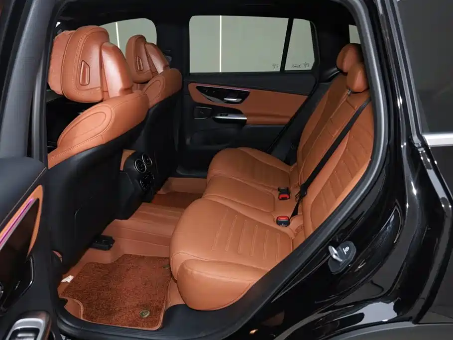 Mercedes-Benz GLC 2025 Facelift GLC 260 L 4MATIC Dynamic фото 24