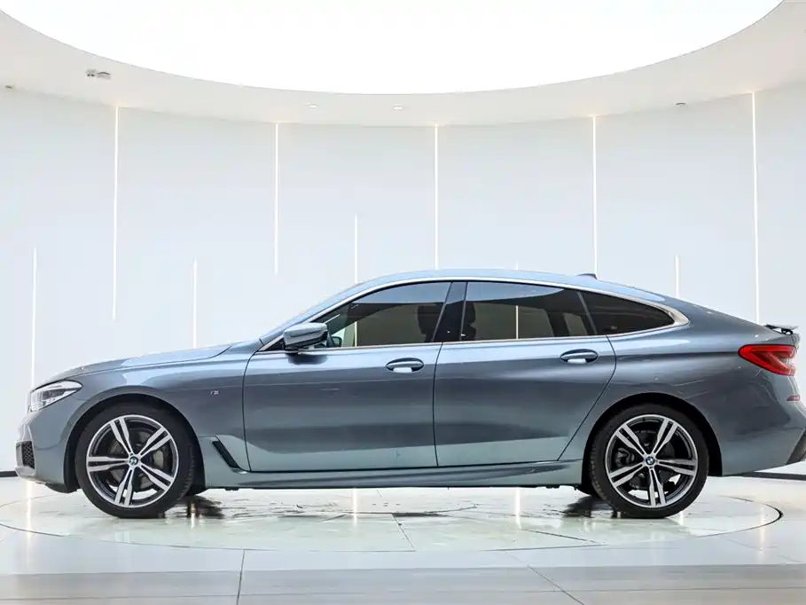 BMW 6 Series GT 2019 630i M Sport Grand Tourer Edition фото 8