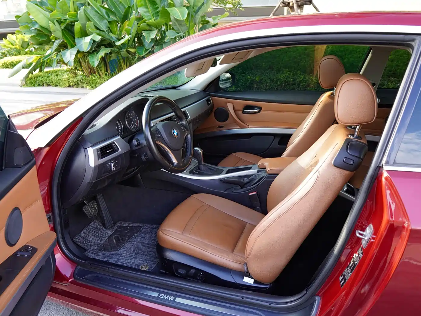 BMW 3 Series (Import) 2010 2011 325i Coupe
