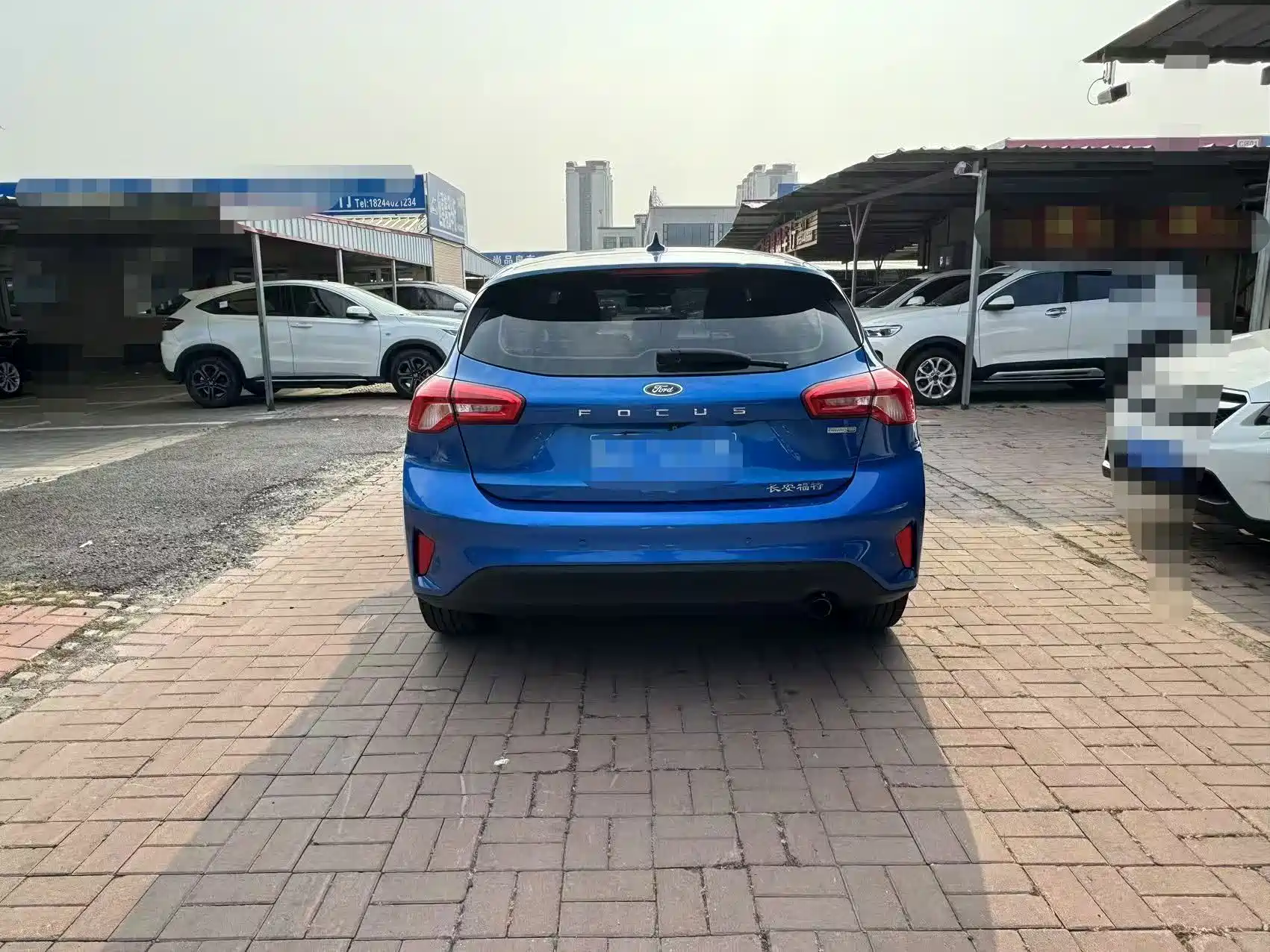Фото 7 - Ford Focus
