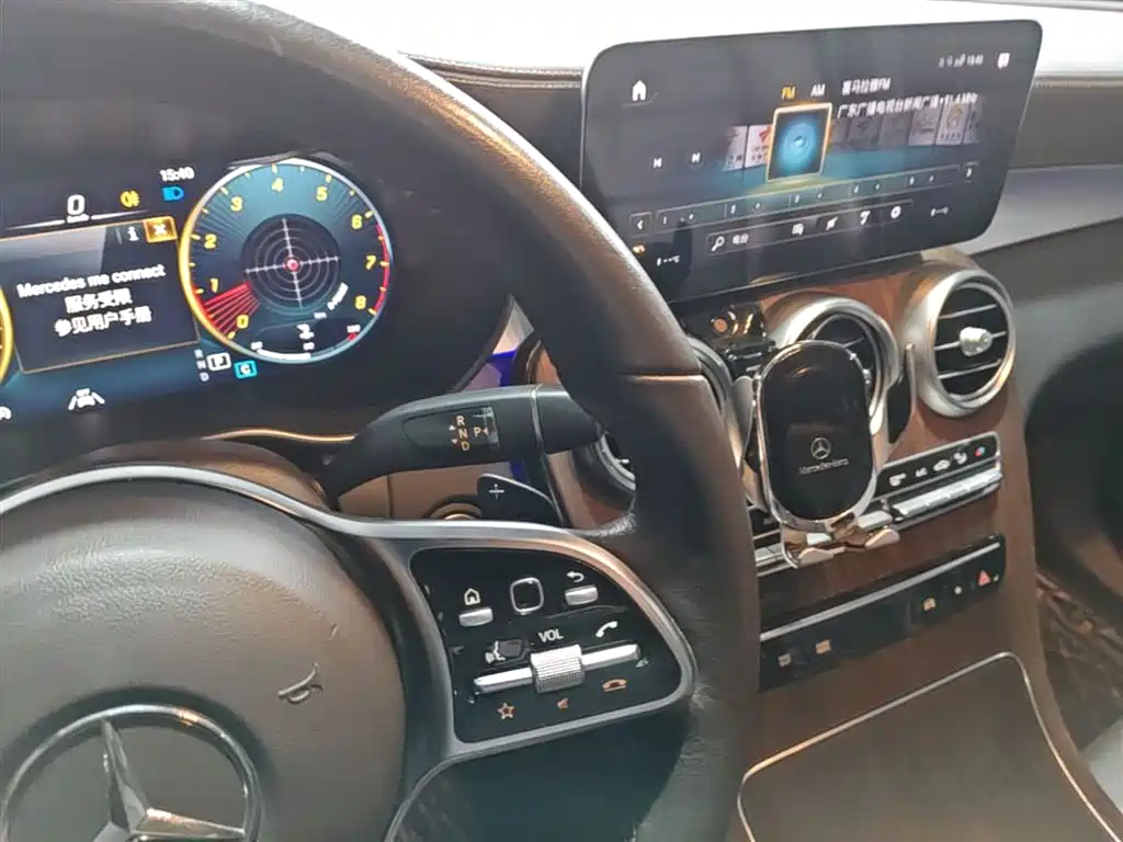 Mercedes-Benz GLC 2021 GLC 300 L 4MATIC Sporty фото 14