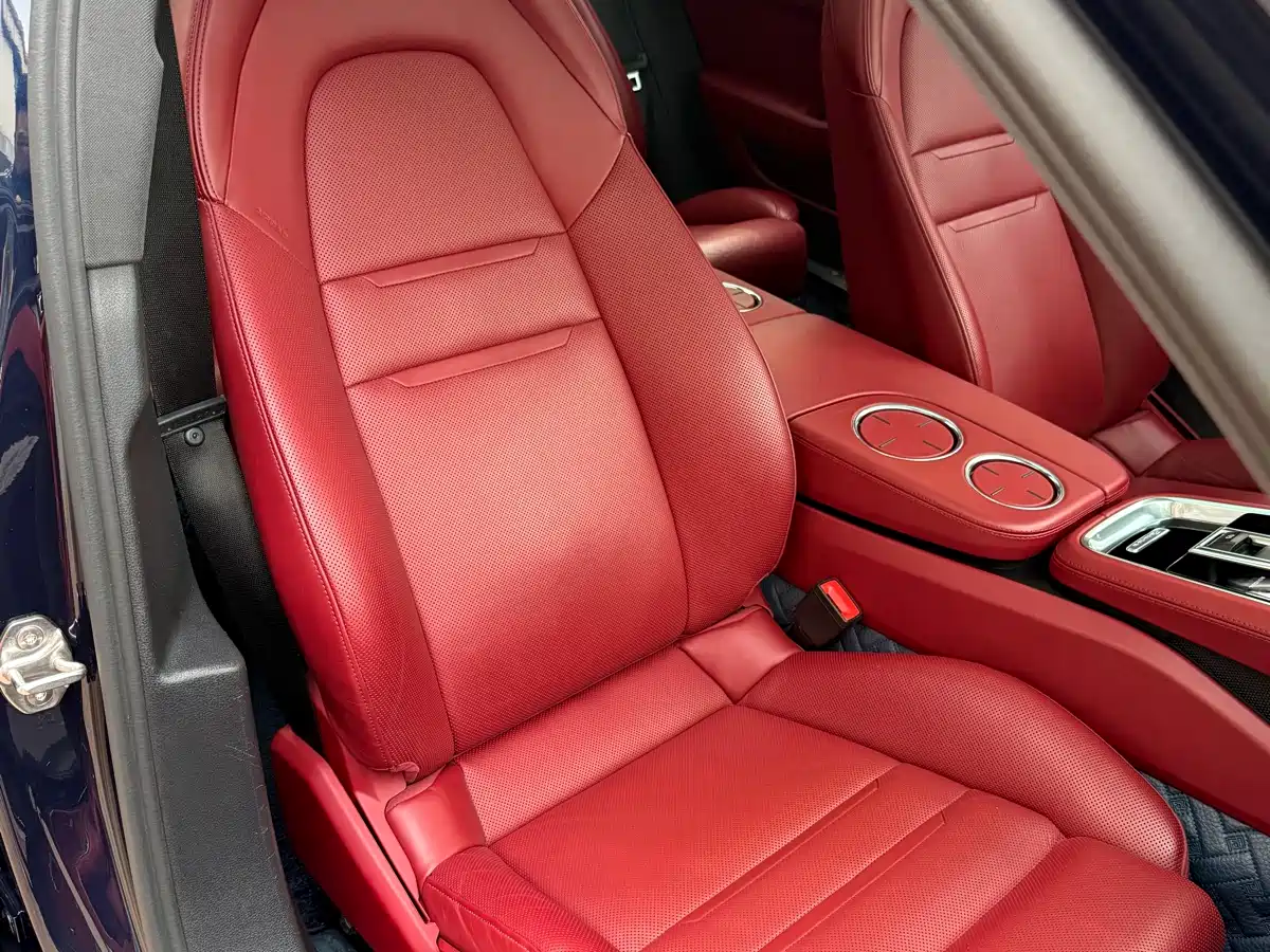 Porsche Panamera New Energy 2017 Panamera 4 E-Hybrid Executive Long Wheelbase 2.9T фото 24