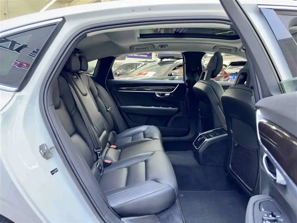 Volvo S90 2017 2017 T4 Inscription