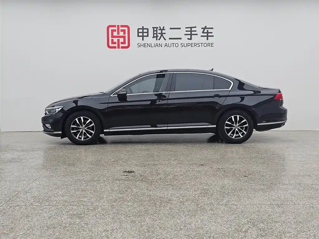 Volkswagen Magotan 2020 280TSI DSG Comfort фото 5
