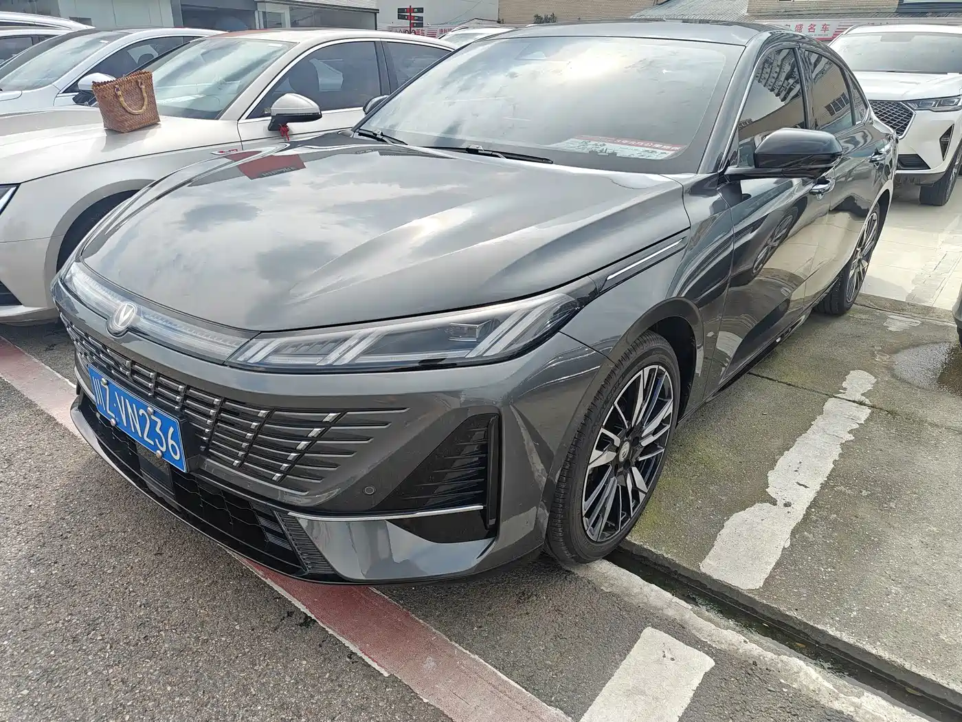 Changan Eado 2025 2025 Blue Whale 1.5T 500Bar Premium