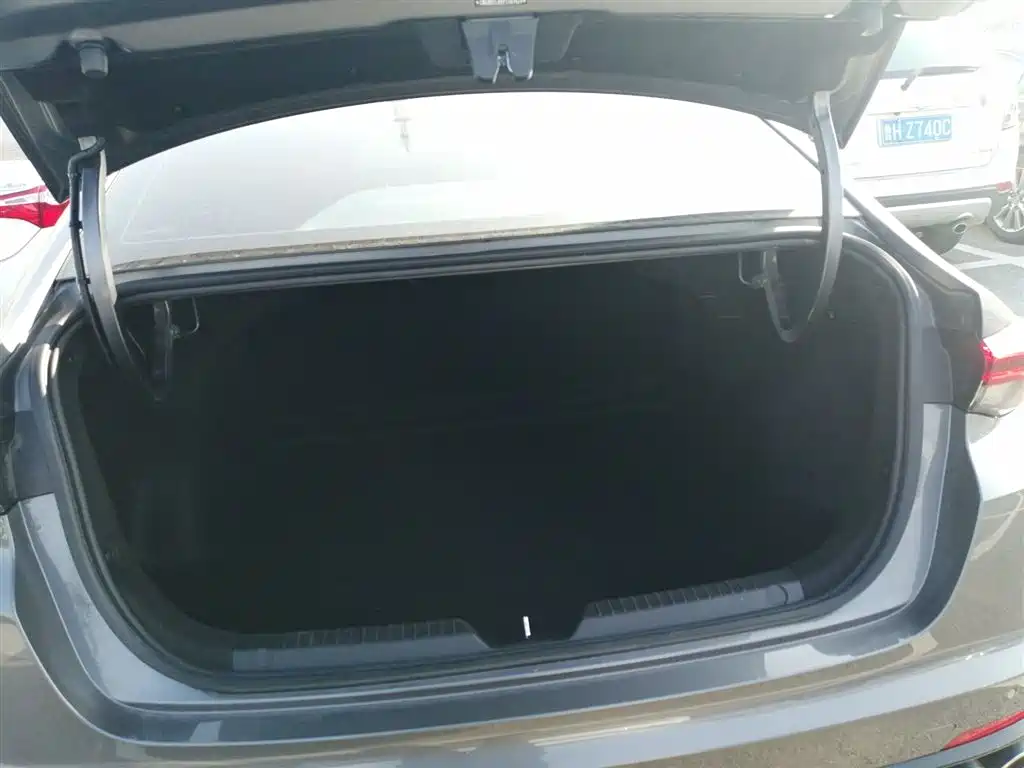 GAC Trumpchi Trumpchi Emkoo 2023 270T DCT J15 Edition фото 16