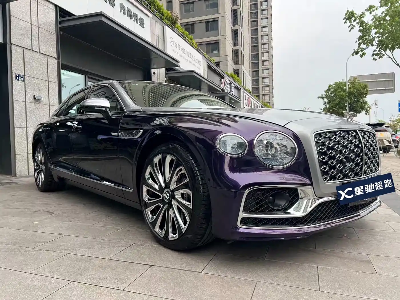 Bentley Flying Spur 2024 4.0T V8 Mulliner