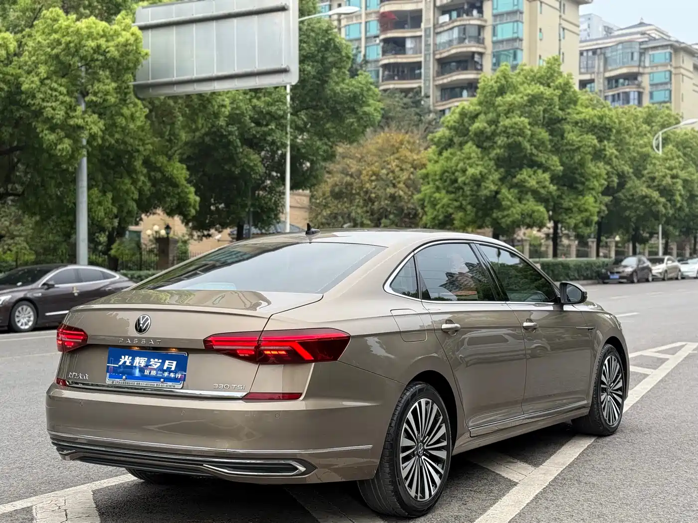 Volkswagen Passat 2021 Model 330TSI Elite Edition фото 23