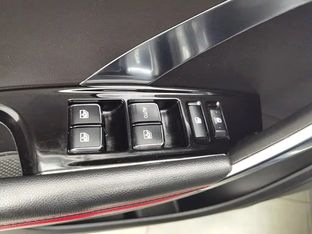 Changan CS55 2018 2017 1.5T Manual Xuanse Edition