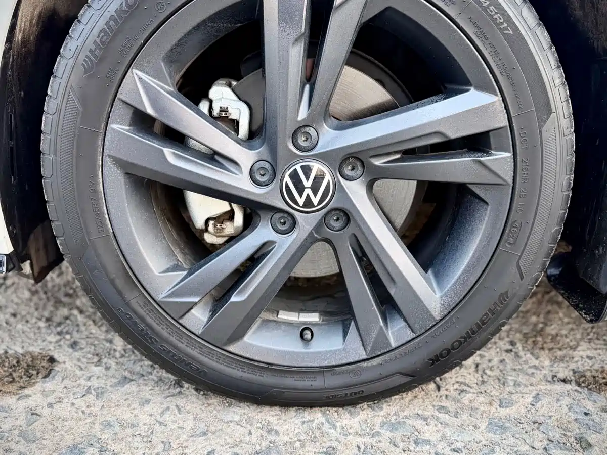 Volkswagen Golf 2021 280TSI DSG R-Line фото 9