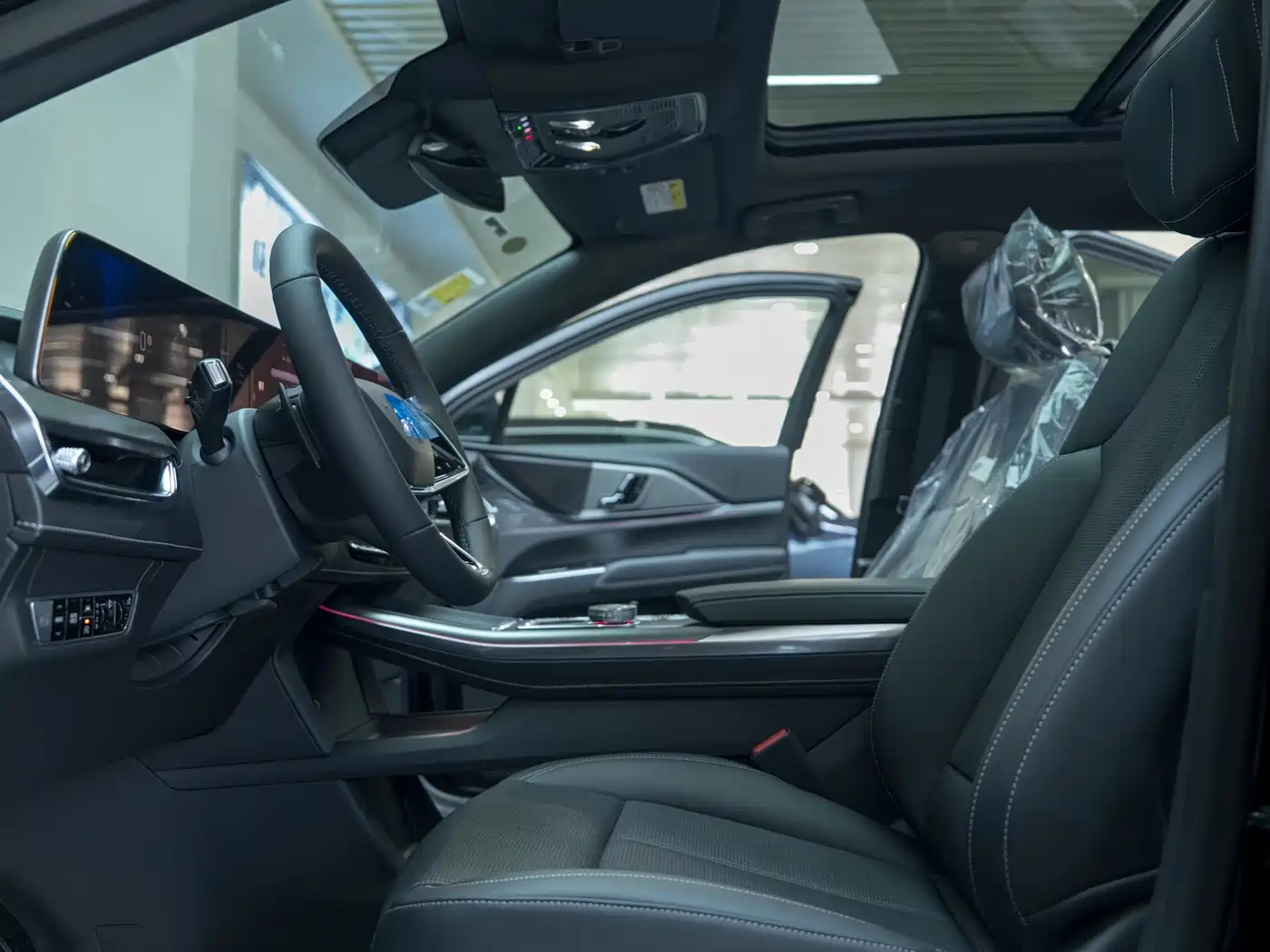 Cadillac XT5 2026 2.0T Metropolitan Edition фото 12