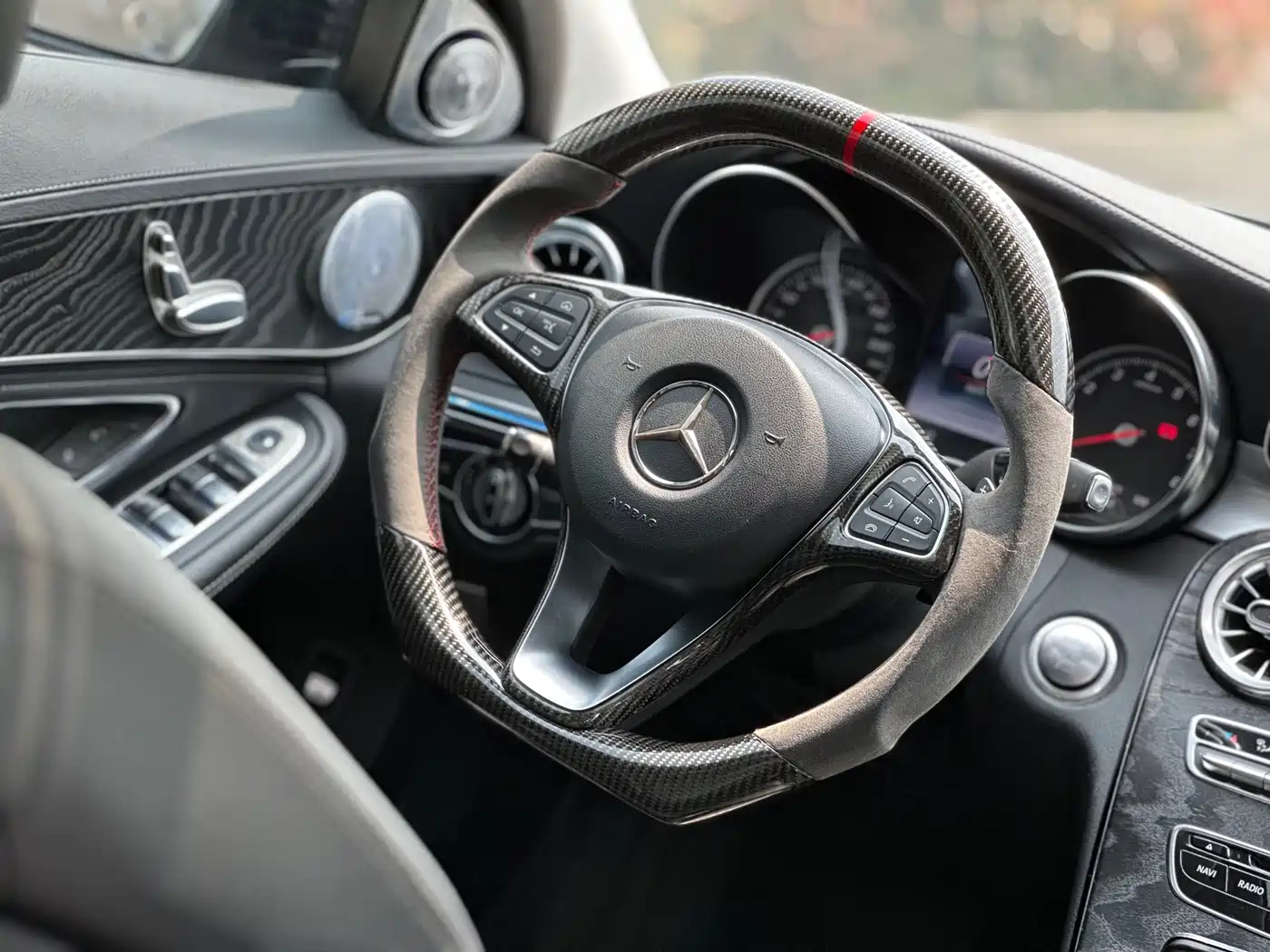 Mercedes-Benz C-Class 2016 C 180 L Sport фото 14