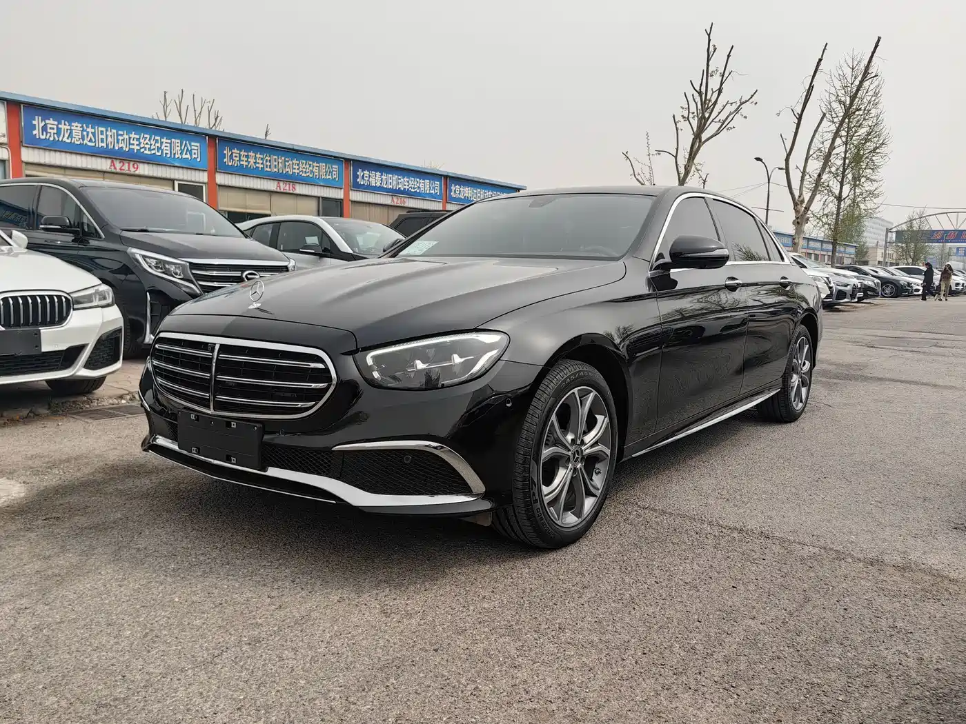 MERCEDES-BENZ E CLASS