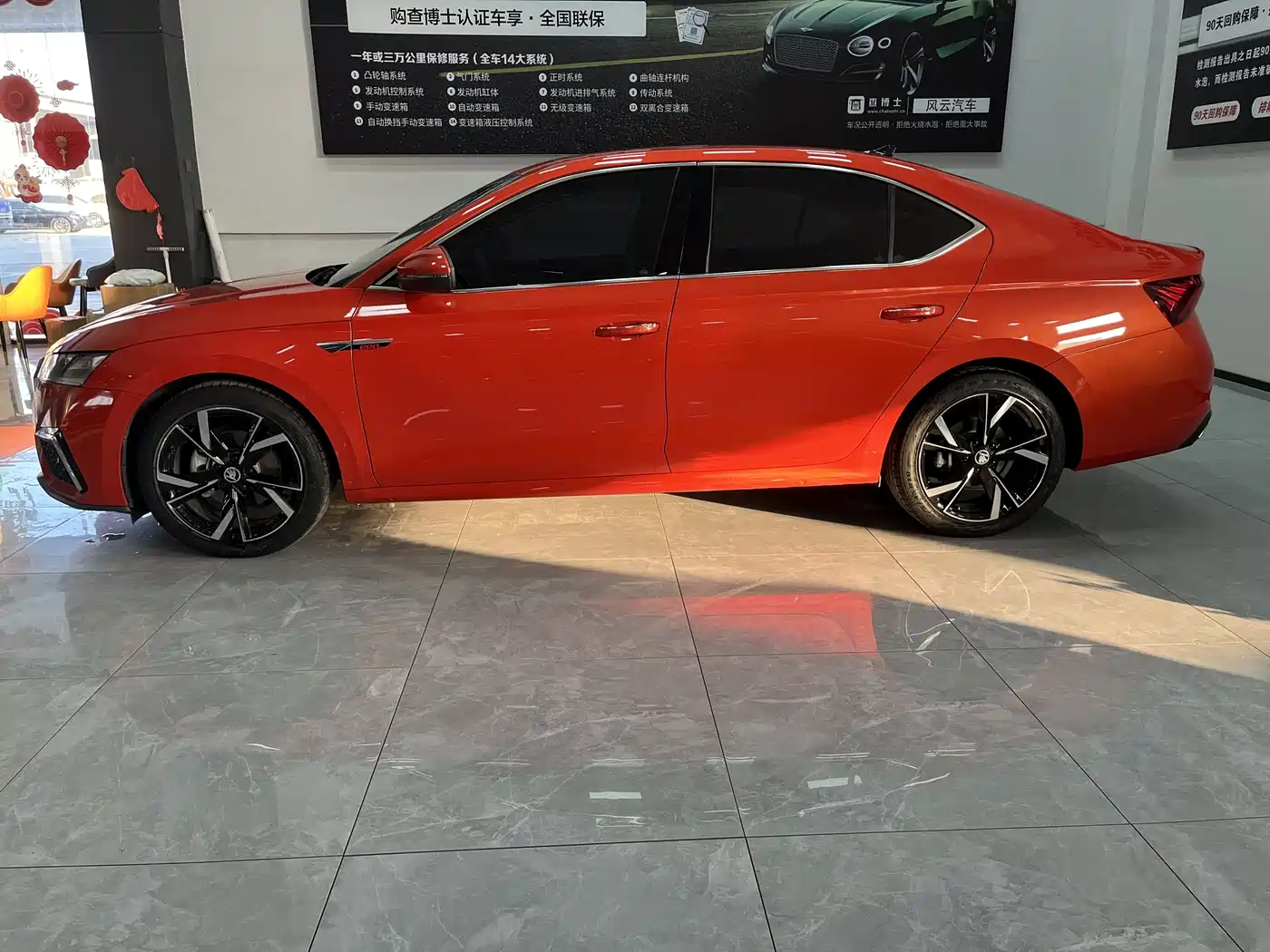 Škoda Octavia 2021 PRO TSI280 DSG Premium Edition фото 8