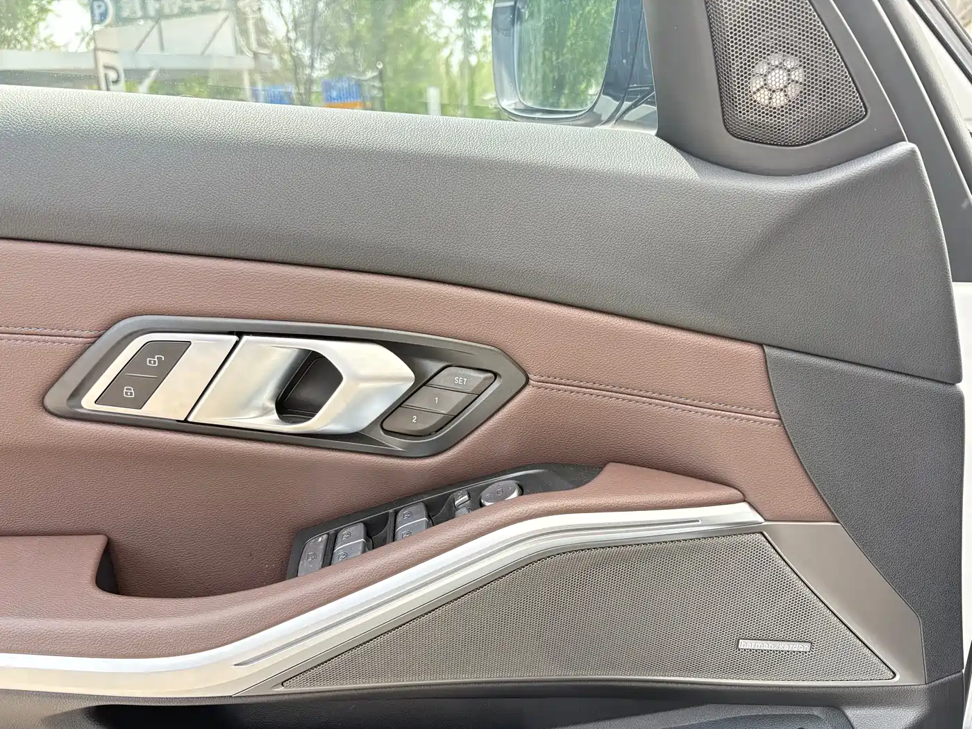 BMW 3 Series 2024 325Li M Sport Shadowline Package фото 7