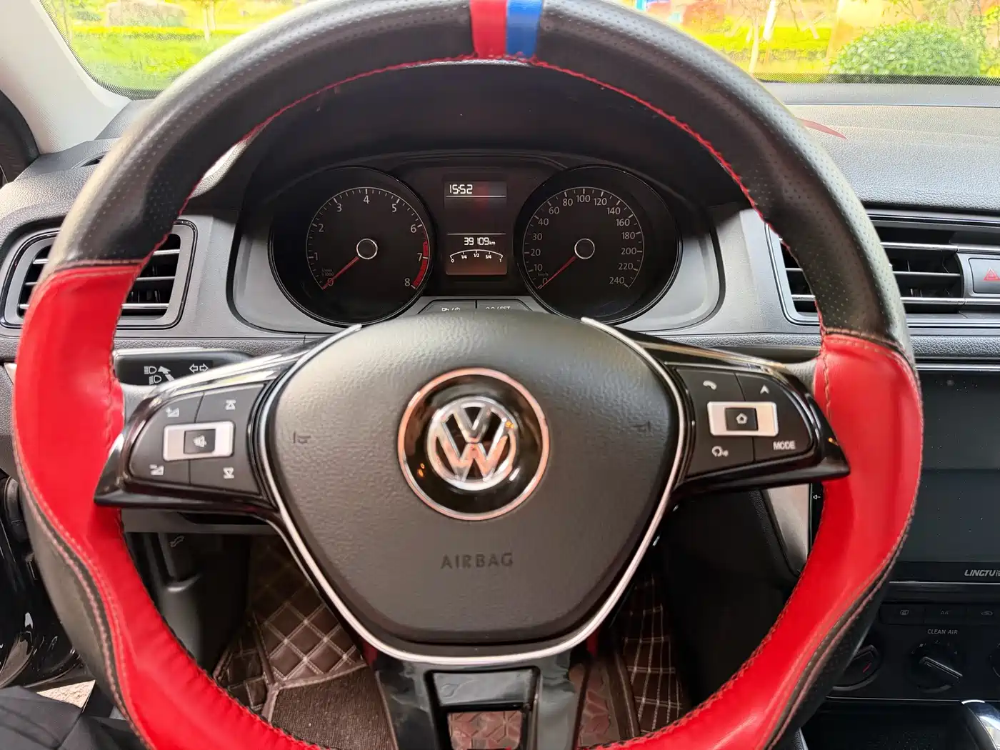 Volkswagen Lavida 2019 Lavida Start 1.5L Auto Trend (China VI) фото 17