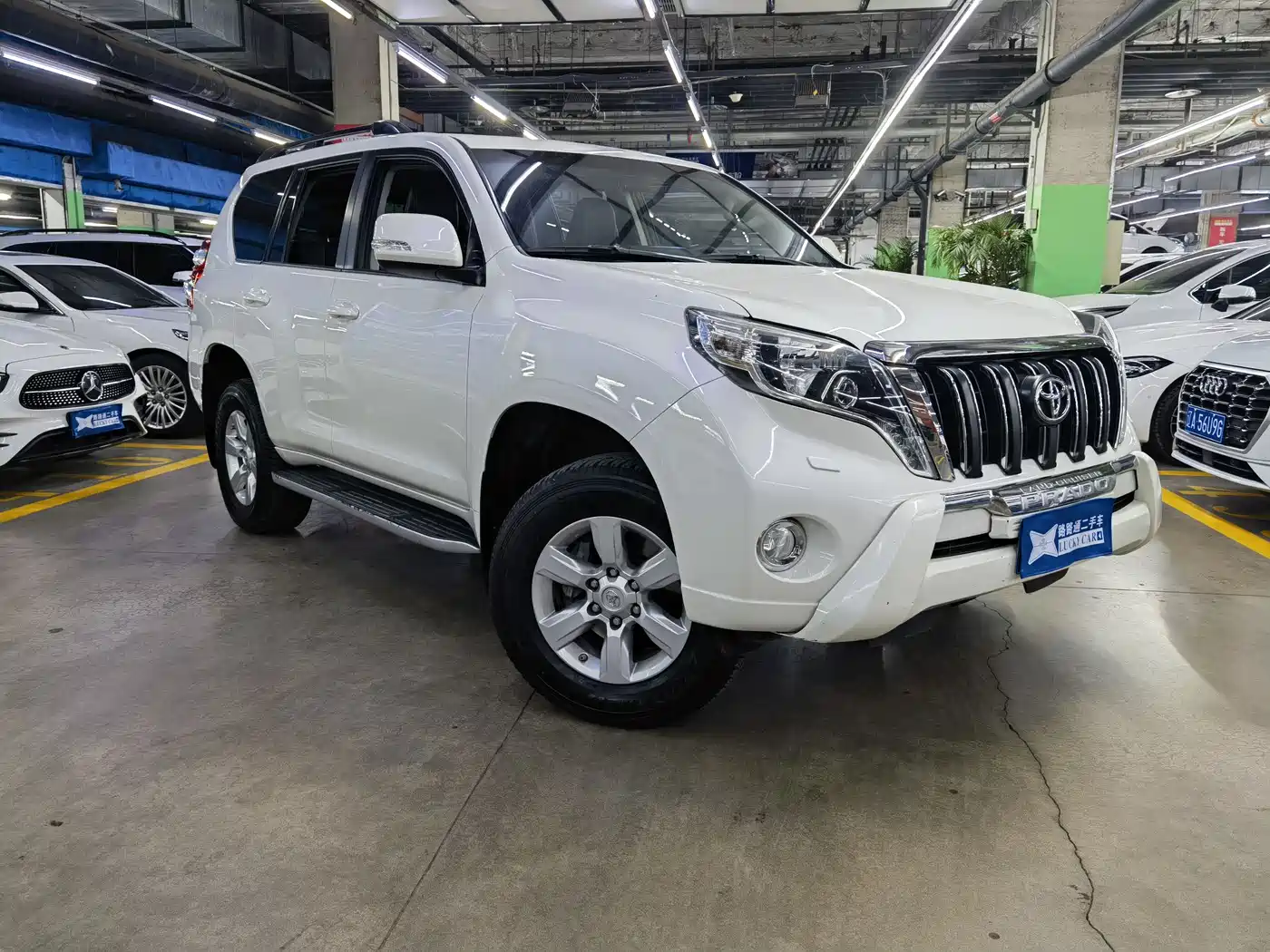 Toyota Prado 2016 2.7L Auto Luxury Edition фото 3