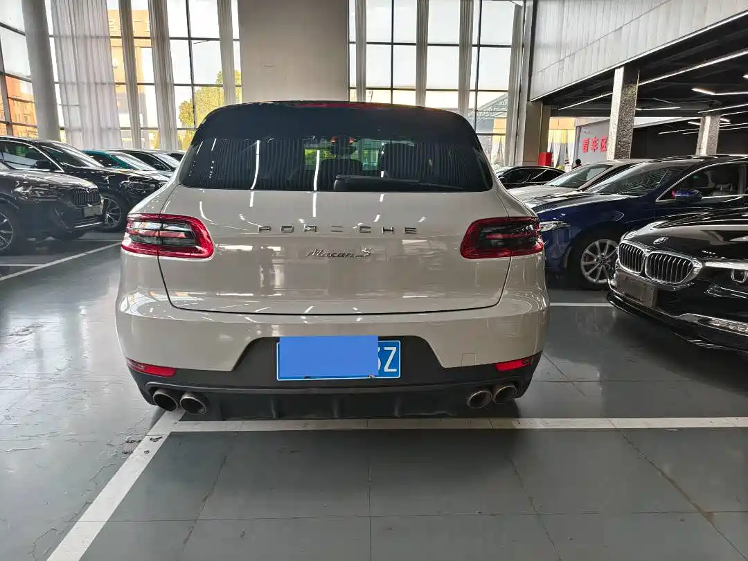 Porsche Macan 2017 Macan S 3.0T фото 16