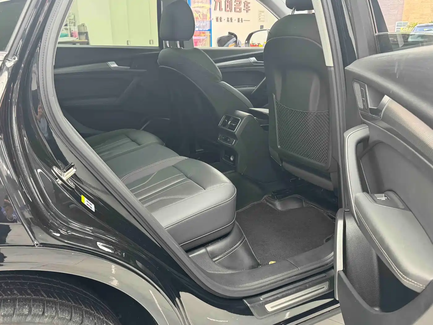 Audi Q5L 2021 40 TFSI Premium Life Edition фото 18