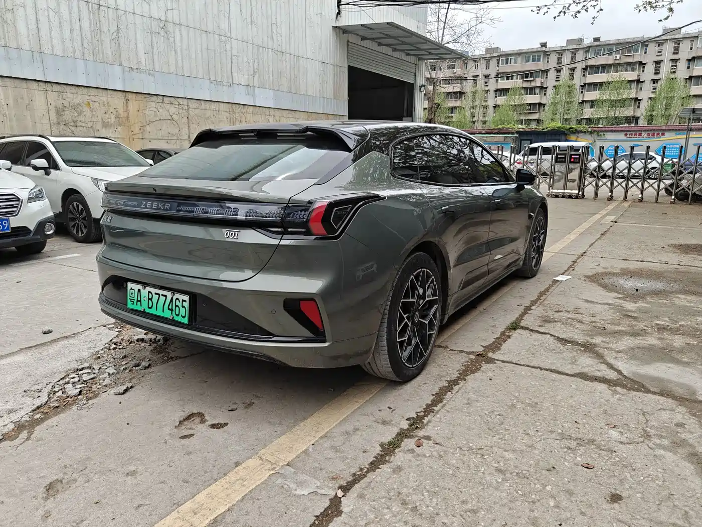 ZEEKR EXTREME KRYPTON 001
