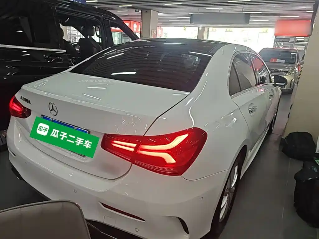MERCEDES-BENZ CLASS A
