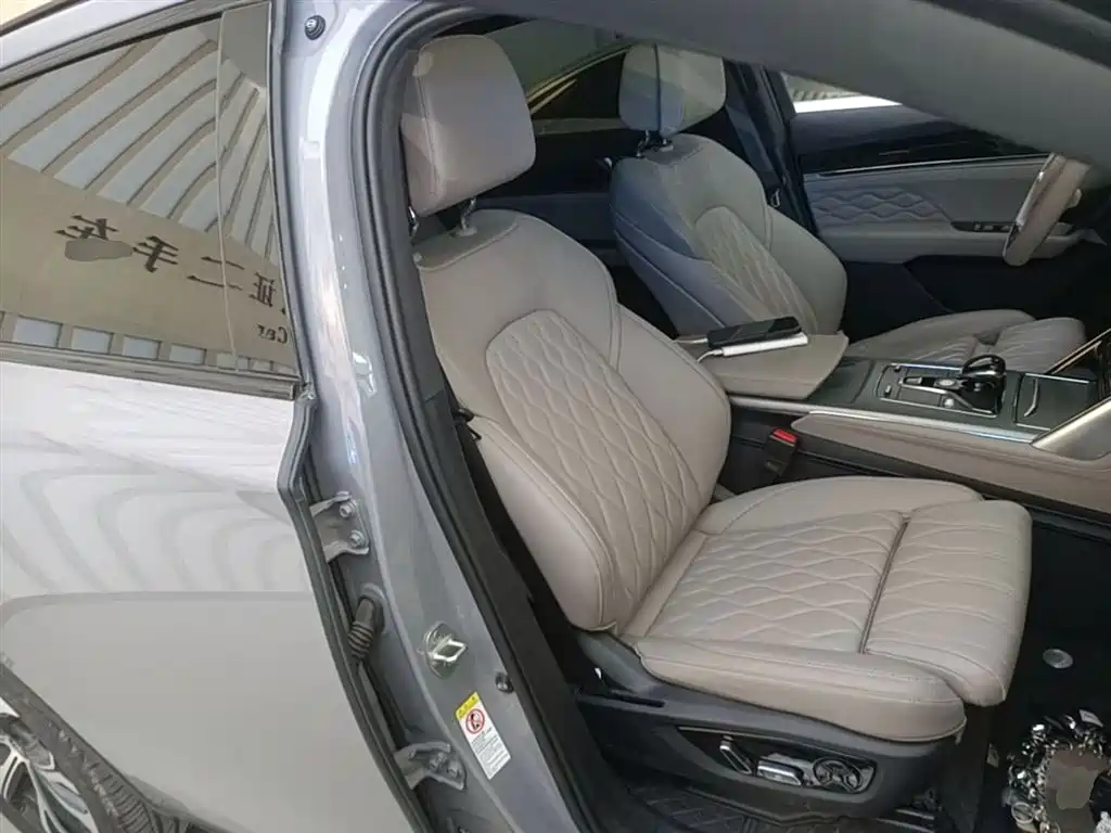 BYD Tang New Energy 2025 DM-i 115KM Cloud Chariot Flagship фото 25