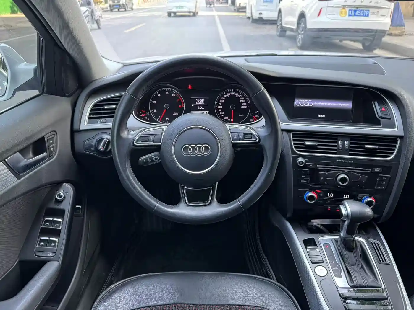 Audi A4L 2016 35 TFSI Collector's Edition Automatic Standard фото 14