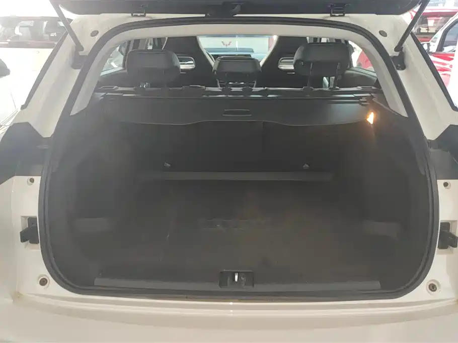 NEZHA AUTOMOBILE NEZHA U