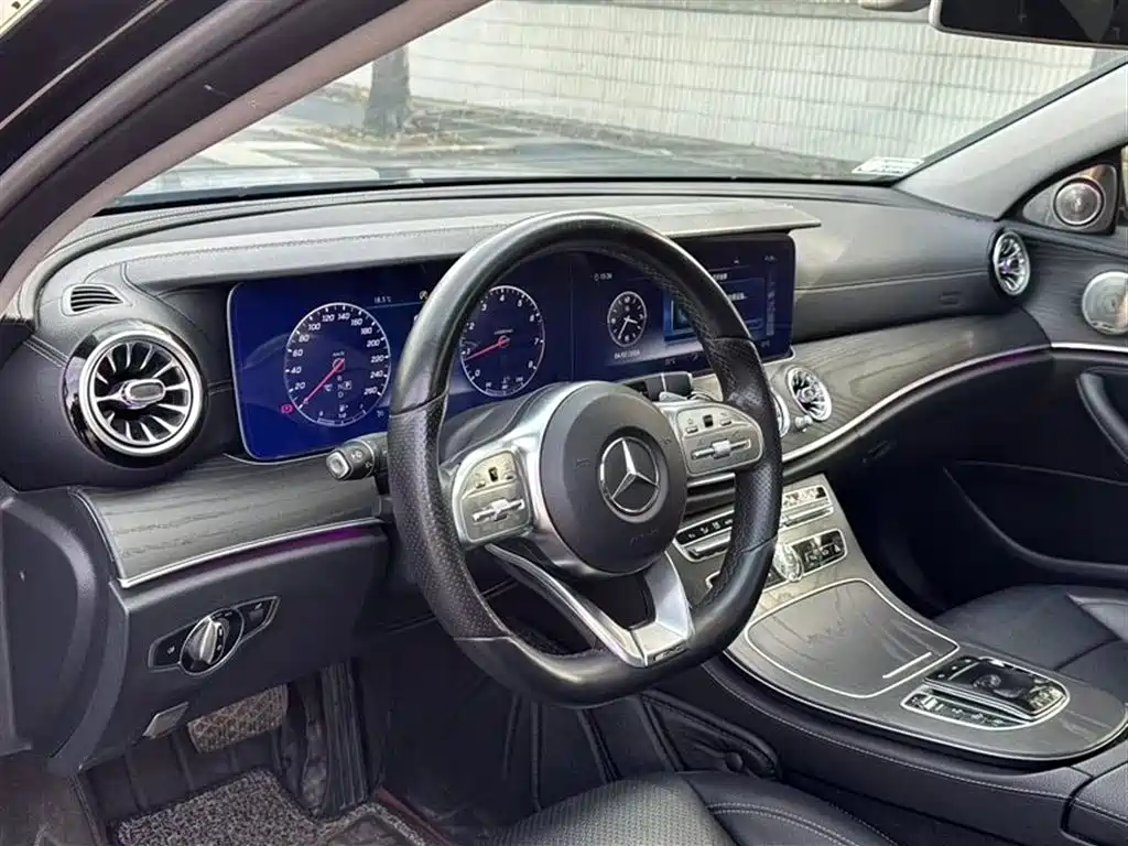 Mercedes-Benz E-Class 2019 Facelift E 300 L Sport Fashion фото 5