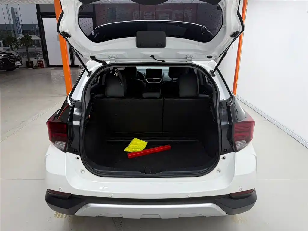 Toyota YARiS L Zhi Xuan 2022 Zhi Xuan X 1.5L CVT Leading PLUS Edition фото 7