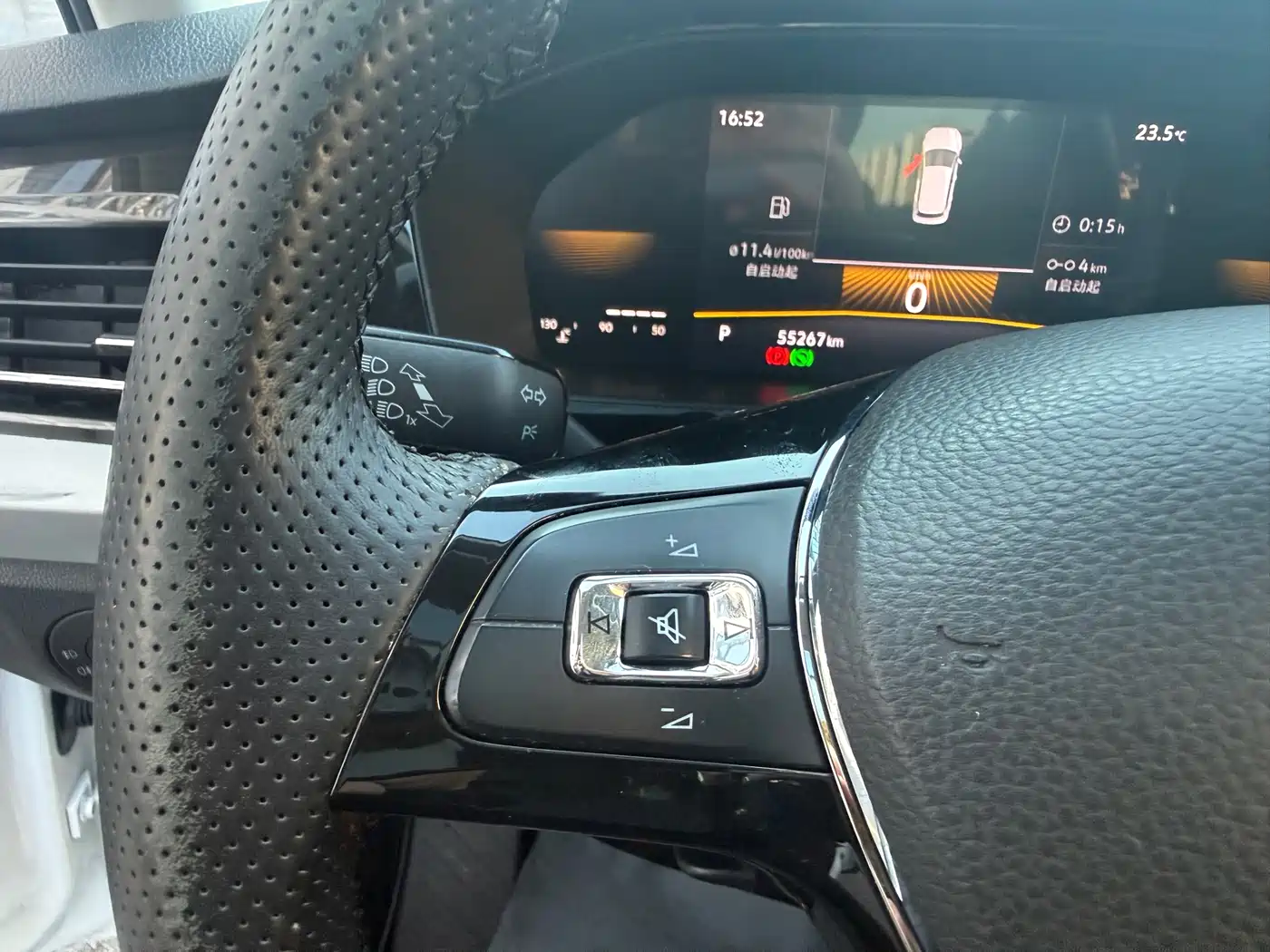 Volkswagen Lavida 2021 1.5L Auto Comfort Edition фото 10