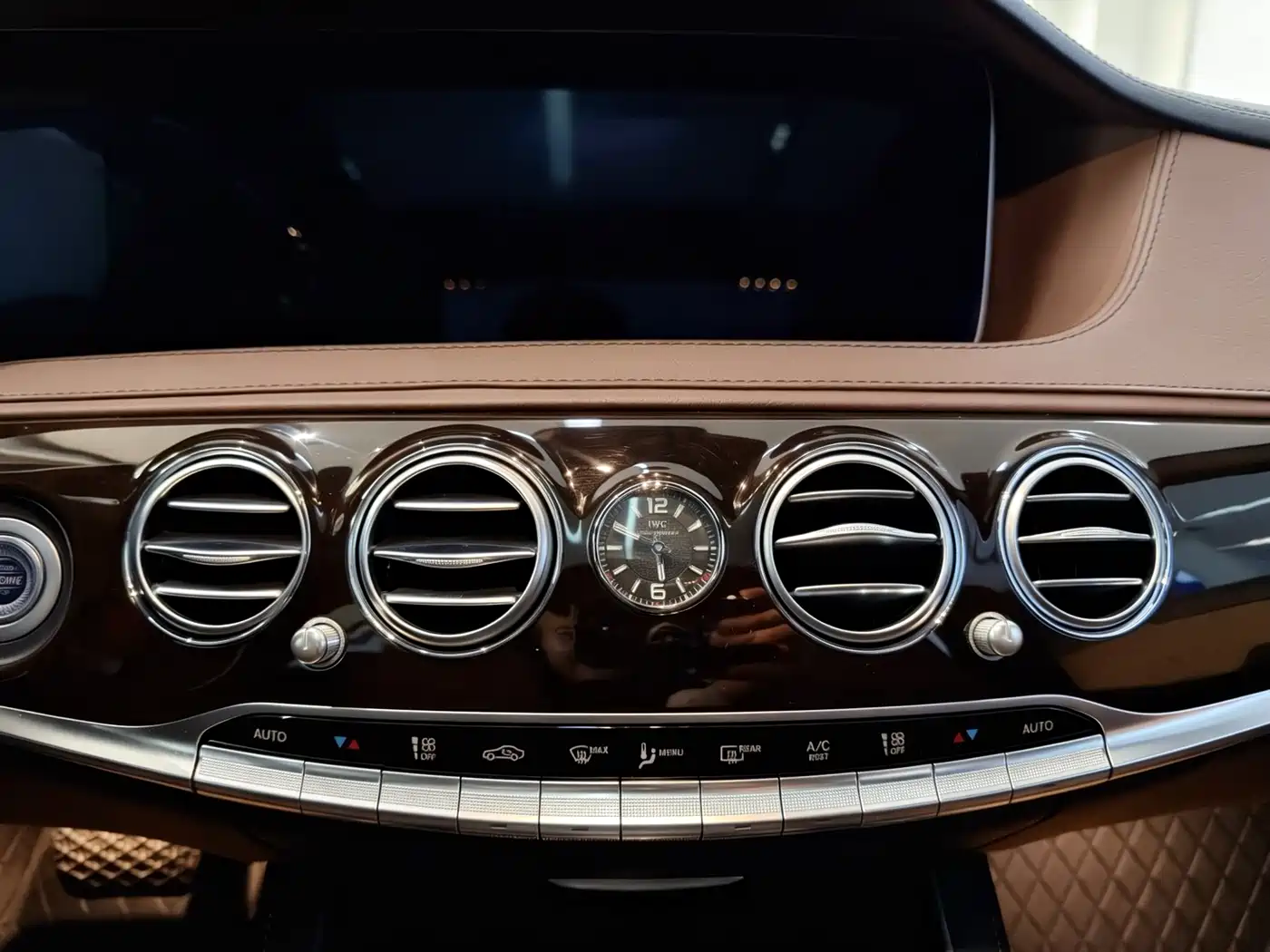 Mercedes-Benz Maybach S-Class 2019 S 450 4MATIC фото 16