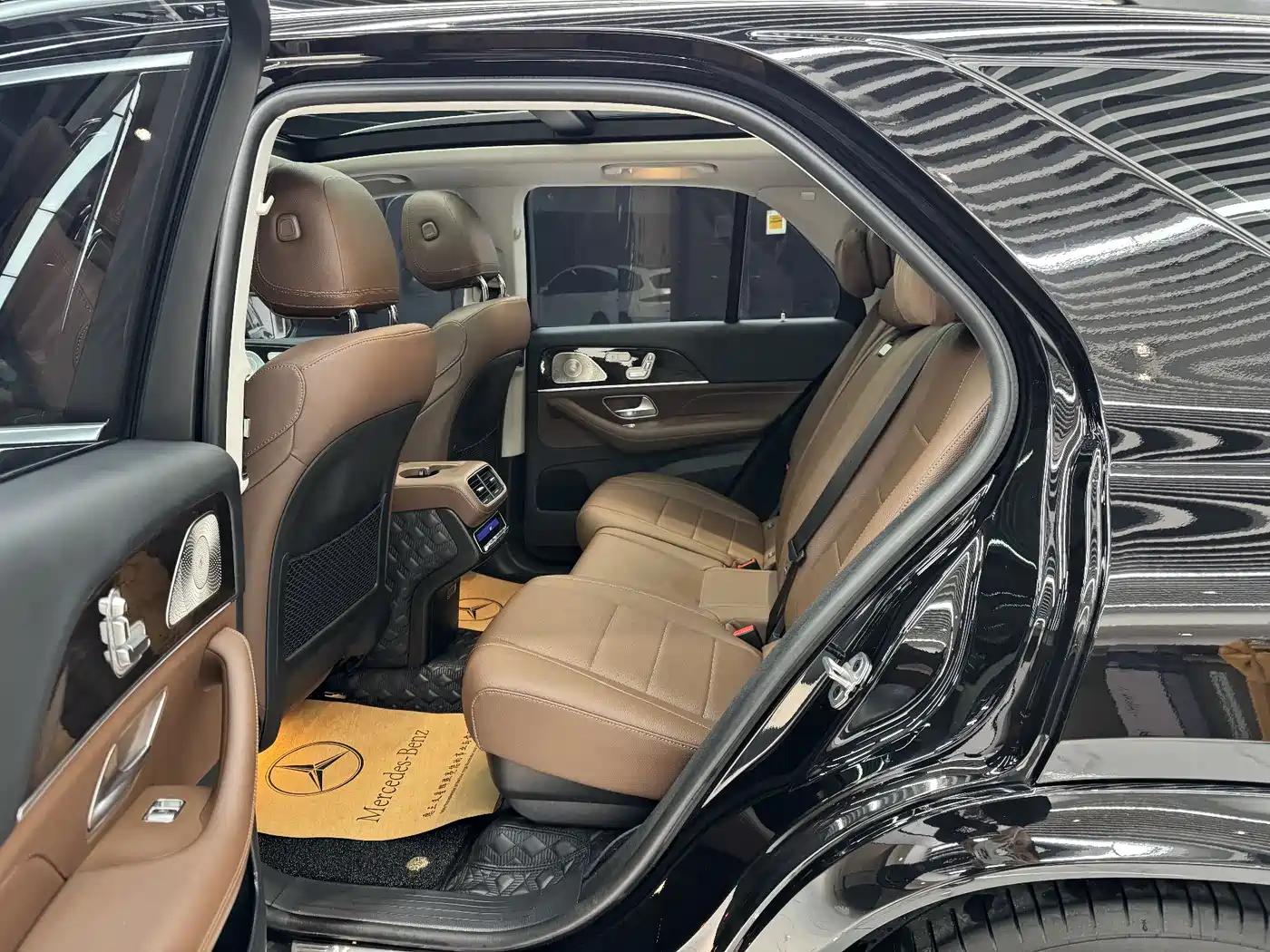 Mercedes-Benz GLE 2024 Facelift GLE 350 4MATIC Fashion фото 17